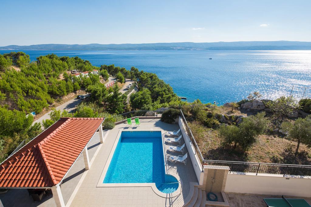 Beachfront Apartments Lara Omiš Εξωτερικό φωτογραφία