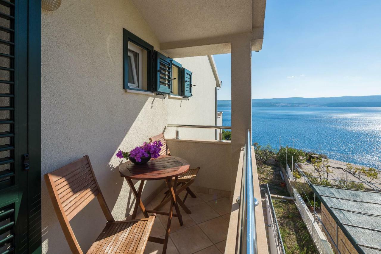 Beachfront Apartments Lara Omiš Δωμάτιο φωτογραφία